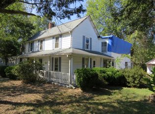 1869 Gumtree Rd, Winston Salem, NC 27107