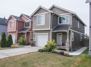 804 25th St, Anacortes, WA 98221