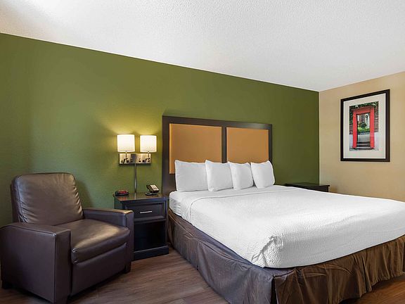 Studio Suite - 1 King Bed
