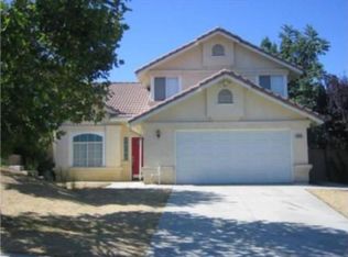 33549 Pecan Ave, Yucaipa, CA 92399