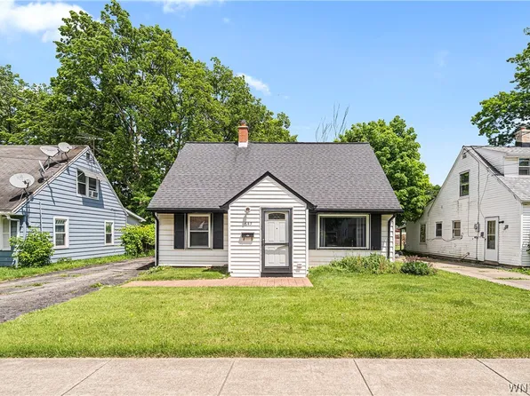 645 79th St, Niagara Falls, NY 14304