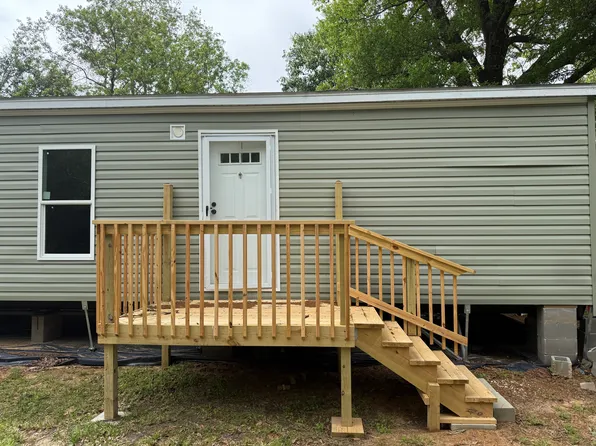 1402 N 69th Ave #7, Pensacola, FL 32506