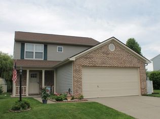 343 Brixton Woods Dr W, Pittsboro, IN