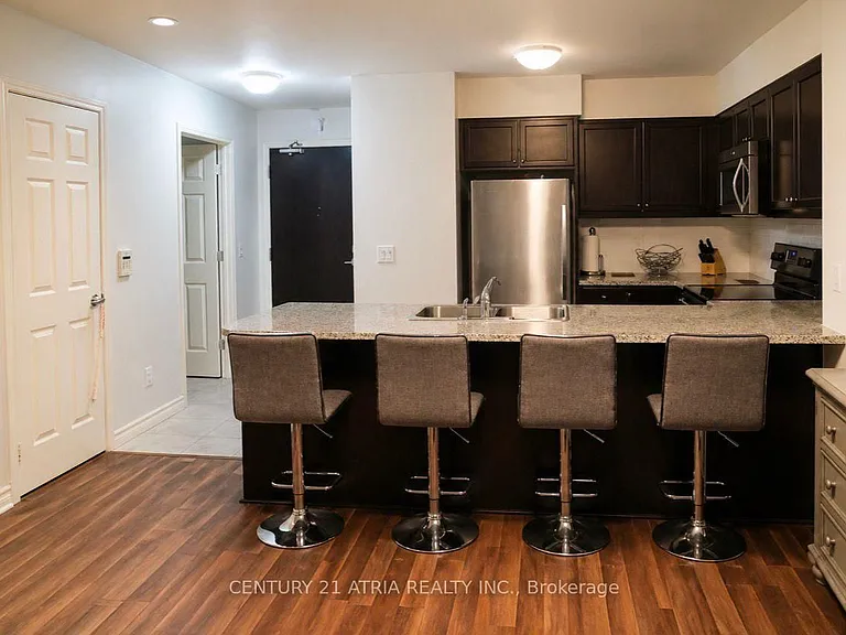 19 Grand Trunk Cres #Penthouse 12 — Photo 21