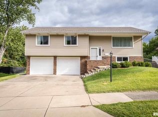2310 W Pintura Ct, Peoria, IL 61614