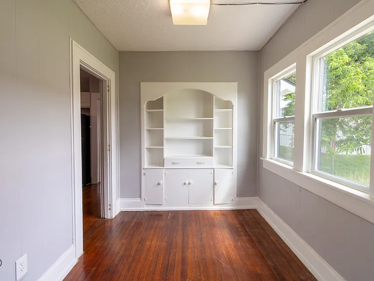 1824 Collins Ave — Photo 13