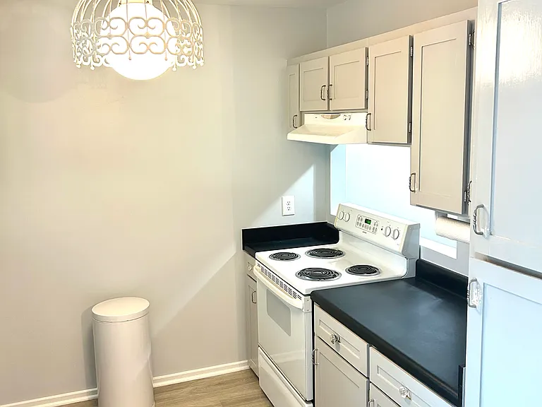 Kitchen cont'd