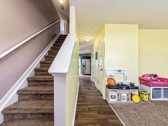 5th image of 3159 Sitka Spruce Dr