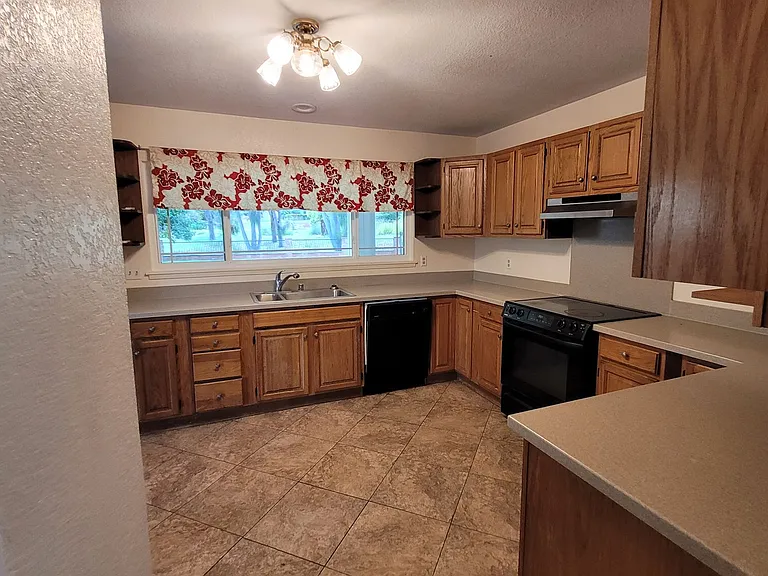 95-034 Kuahelani Ave — Photo 11