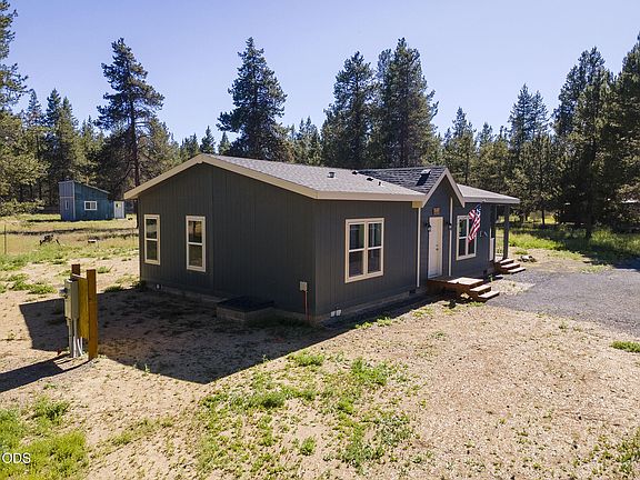 3rd image of 52745 Rainbow Dr