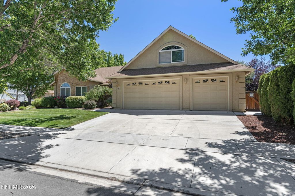 1383 Branden Ln, Gardnerville, NV - View 4