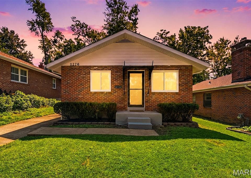 1st image of 1226 Watts Ave