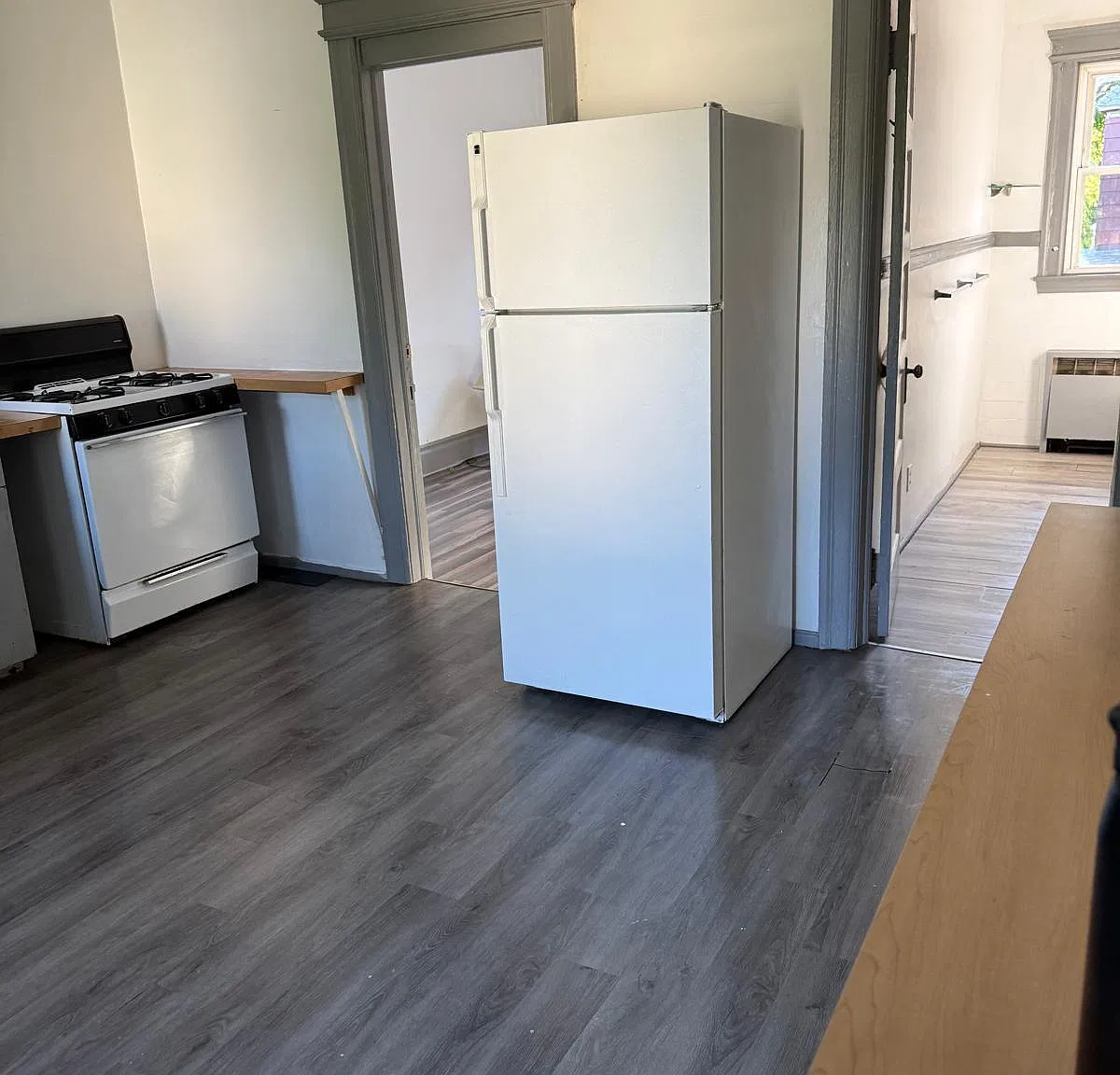 2 bed, 764 sqft, $1,150 — Photo 3