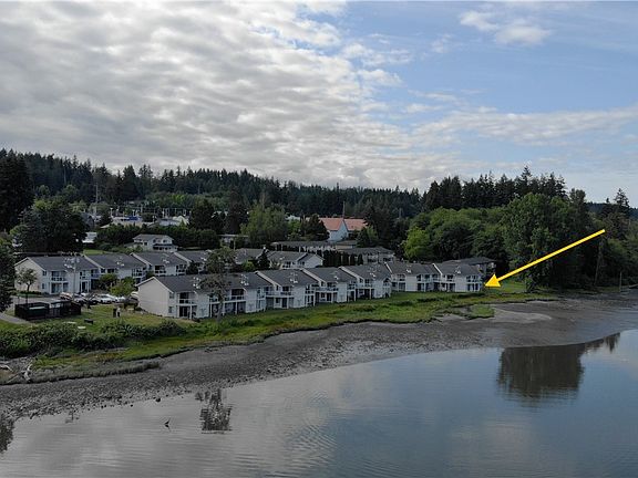 3rd image of 19802 3rd Ave NW #C35