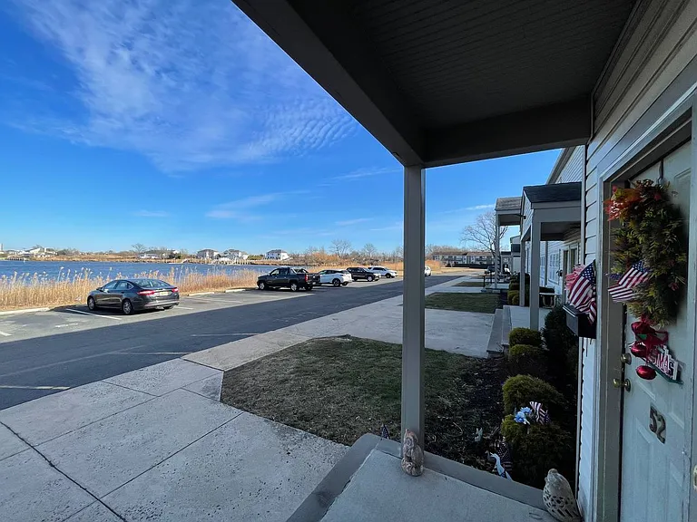 582 Patten Ave #61 — Photo 4