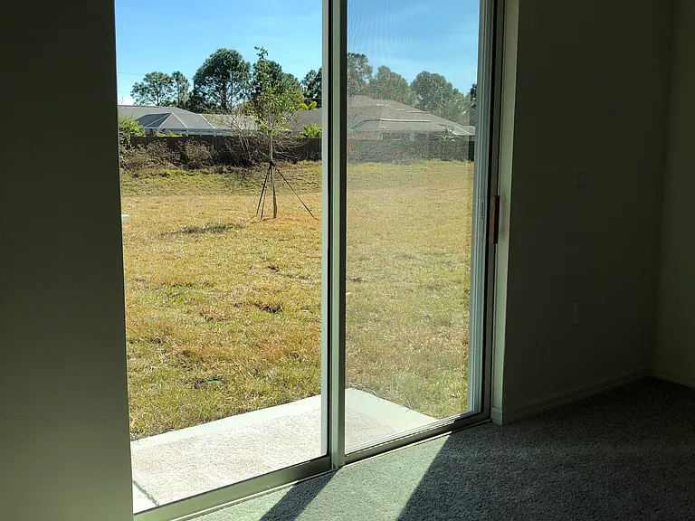 2937 SW Skyline St — Photo 31