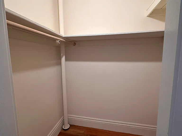 33 Park Dr #11 — Photo 7