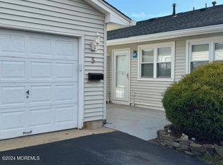 5 Kathy Ct #6203, Brick, NJ 08724