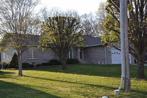 417 Kings Row front 1 - Copy