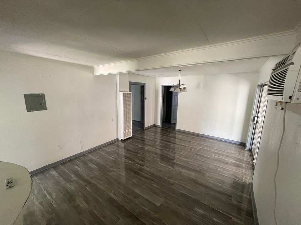 1st image of 404 Terrell Ave