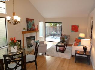 1049 Armitage St, Alameda, CA