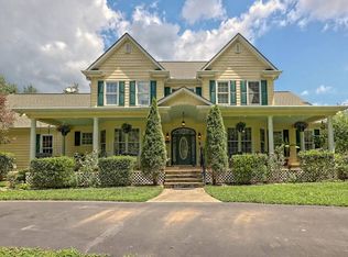 3310 Rooster Ln, Hiawassee, GA 30546