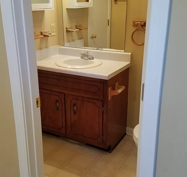 357 Erie Dr — Photo 8