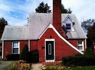 2208 10th St NW, Roanoke, VA 24012