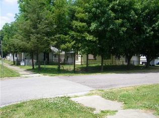 904 W South St, Lebanon, IN 46052