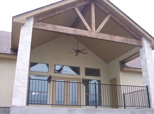 360 Village View Dr, Canyon Lake, TX 78133