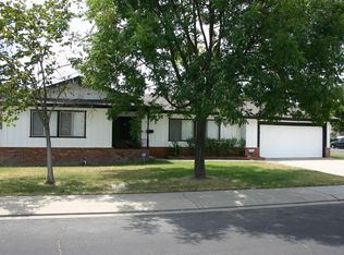 2100 Mauna Loa Dr, Ceres, CA
