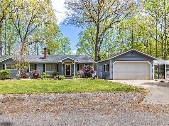 2nd image of 264 Pine Knob Cir