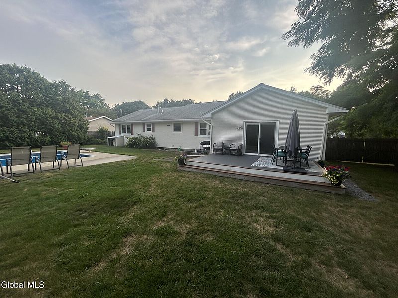 5th image of 23 Westland Avenue