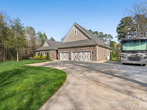4th image of 345 Barnwood Dr