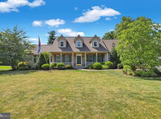 8 Bentley Ln, Lancaster, PA 17603