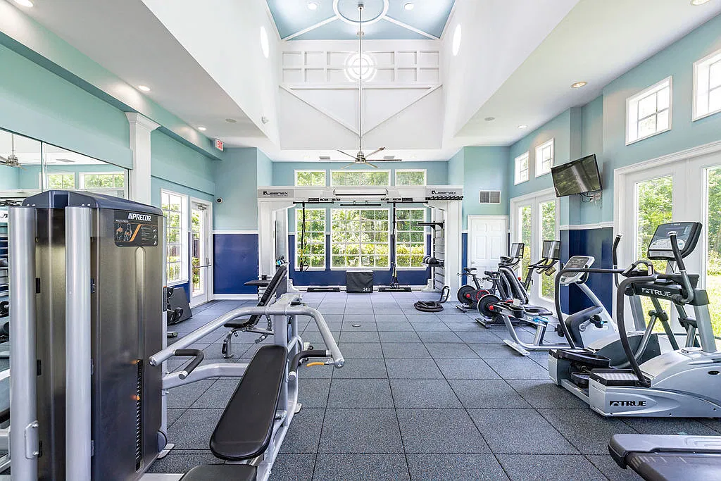 Arbors at Carrollwood — Photo 4