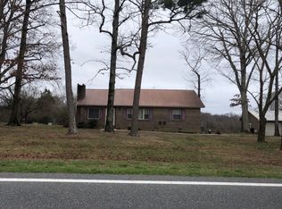 255 Yow Rd, Seagrove, NC 27341