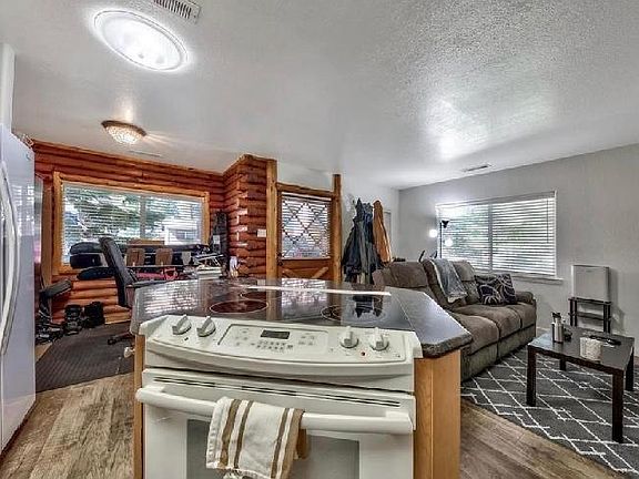 5th image of 655 Eloise Ave #B