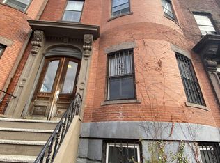 674 Massachusetts Ave #4A, Boston, MA 02118