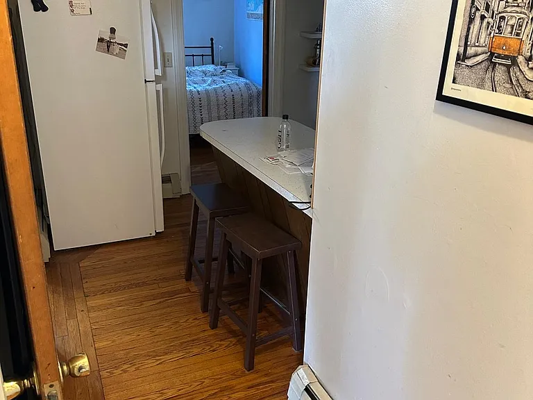 22 Catherine St #2A — Photo 4