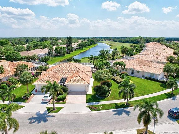 2nd image of 8253 SE Double Tree Dr