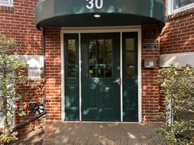 30 S Old Glebe Rd, Arlington, VA