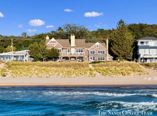 19201 N Shore Dr, Spring Lake, MI 49456