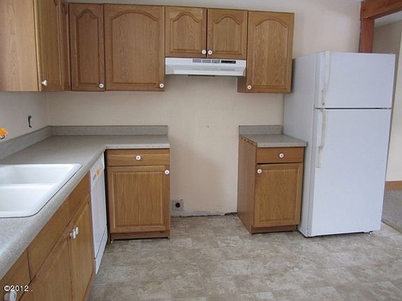 5th image of 440 Kokanee Bend Dr