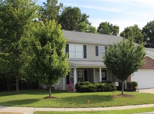 203 Julian Pond Ln, Kernersville, NC 27284