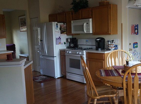 2nd image of 2043 Westridge Blvd