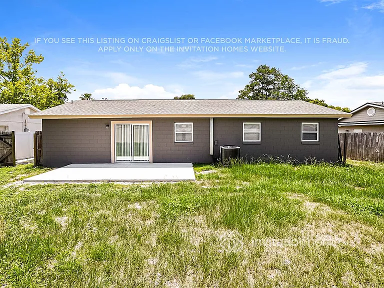 147 Burns Ave — Photo 16