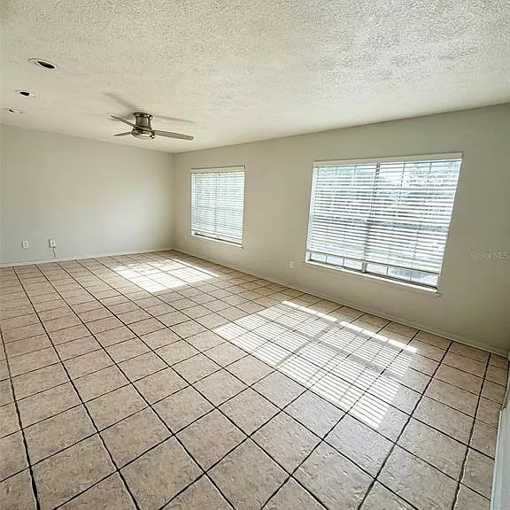 5343 Hansel Ave #F4 — Photo 12