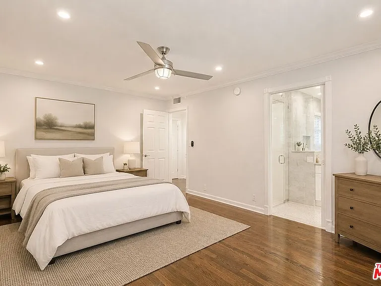 1118 S Cardiff Ave #1 — Photo 16