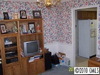 4th image of 3017 Laurel Wood Dr